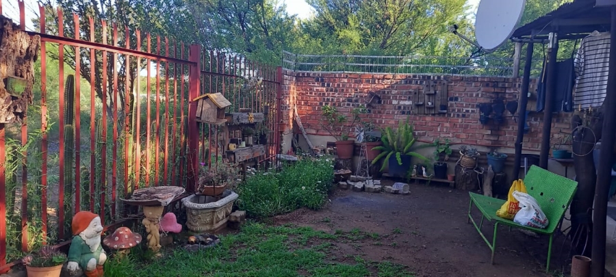 5 Bedroom Property for Sale in Bloemhof North West